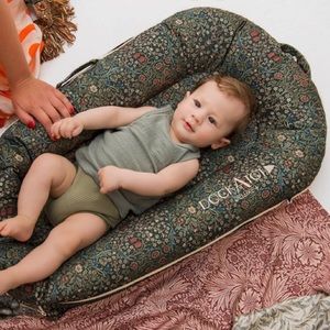 Dockatot Grand - Morris & Co. Blackthorn cover only